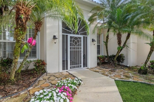 Photo - 7605 Red River Rd