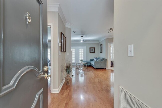 Photo - 175 15th St NE Unit 411