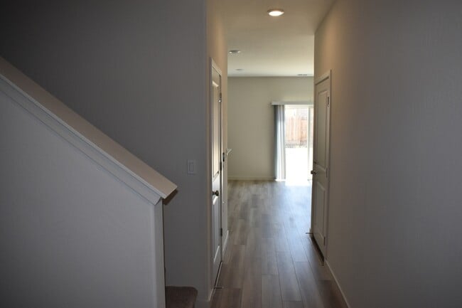 Photo - 4624 Athena Dr