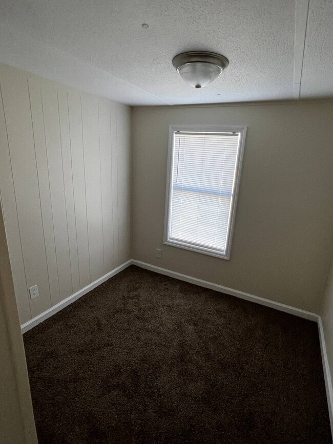 Building Photo - 103 Hussey Mhp Ln Rental