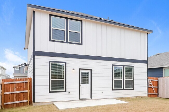 Photo - SINGLE FAMILY HOME