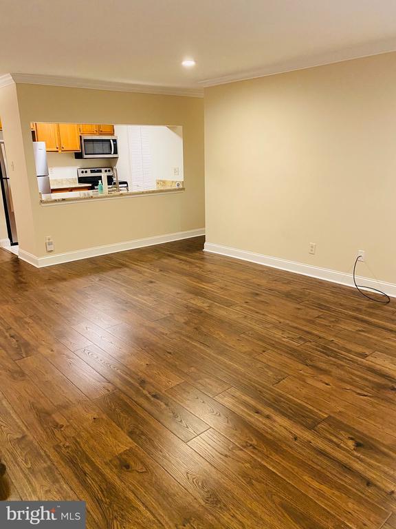 Photo - 1833 The Woods II