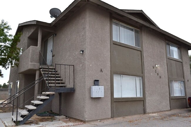 Building Photo - 5285 Retablo Ave Unit 5285 RETABLO #C