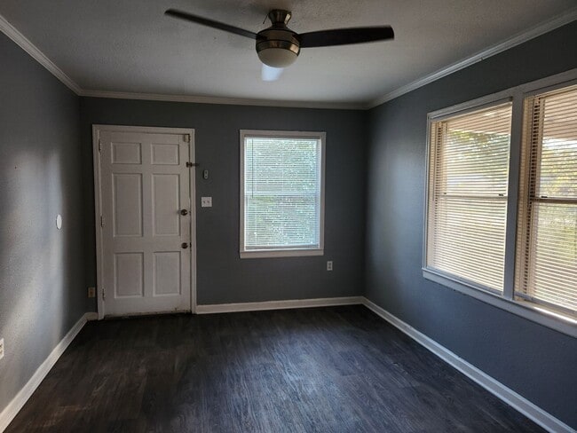 Photo - 1808 Corbitt St