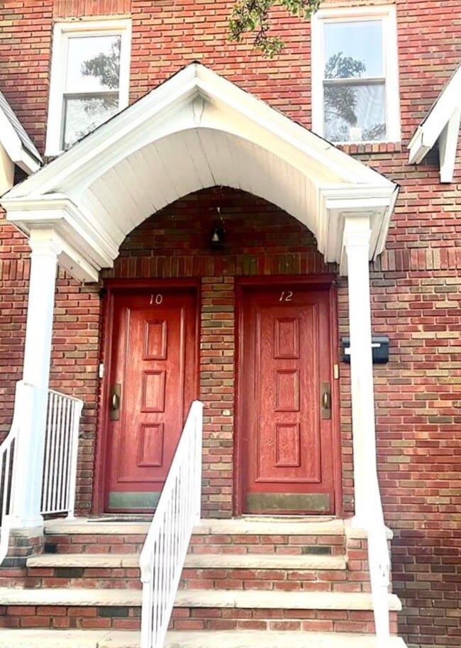 Photo - 10-12-12 Morton Pl