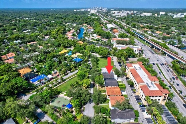 Photo - 539 Menendez Ave