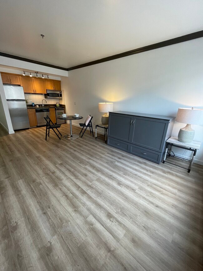 Studio Living Room - The Cedars