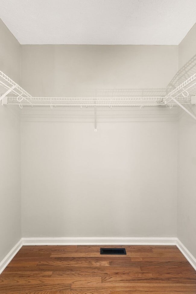 Photo - Highly sought after Chesney Glen division. 3 bedroom 2.5 Bath home in hermitage.