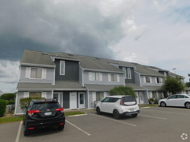 Building Photo - 3700 Golf Colony Ln Unit 14M Rental