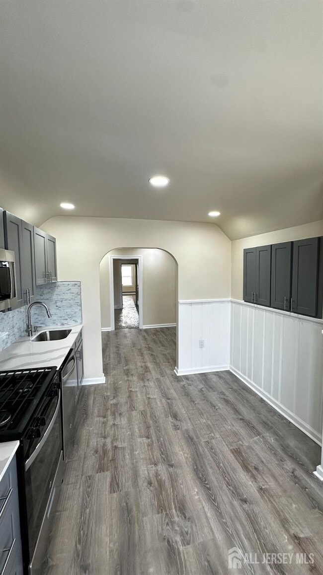 Photo - 6 Field Rd Unit 3