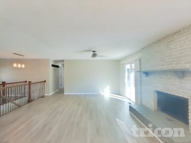 Photo - 43 Westbrook Dr