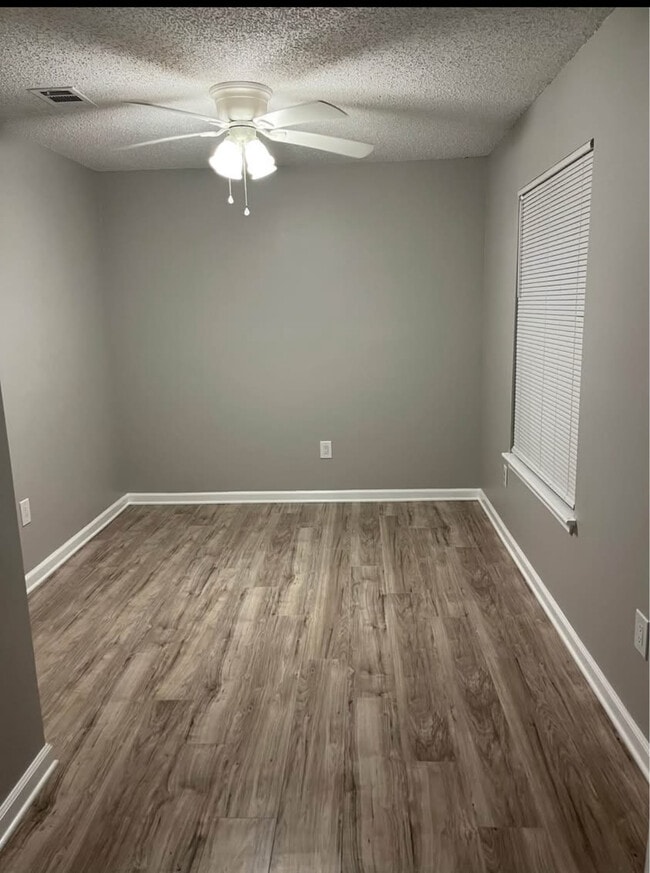 Photo - 508 Heritage Cove