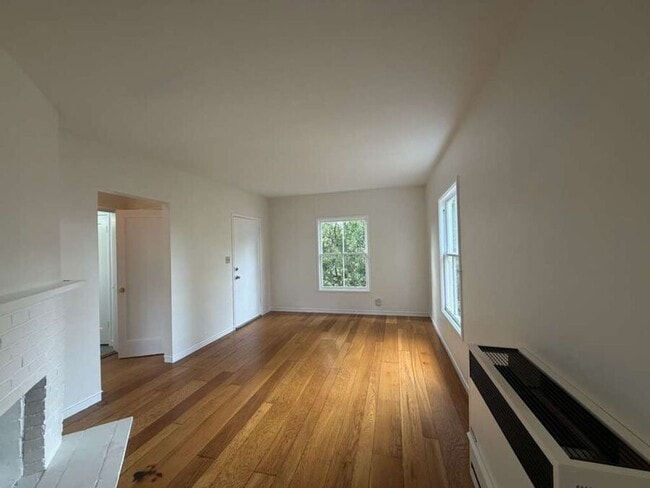 Photo - 1225 University Ave