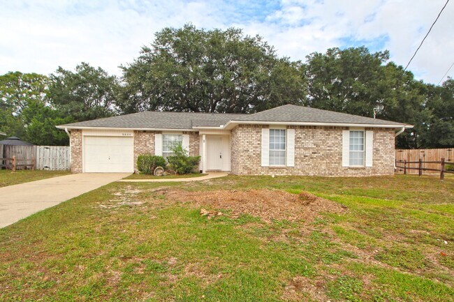 Building Photo - Southwest Pensacola Home – 3 Bedrooms, Gar...