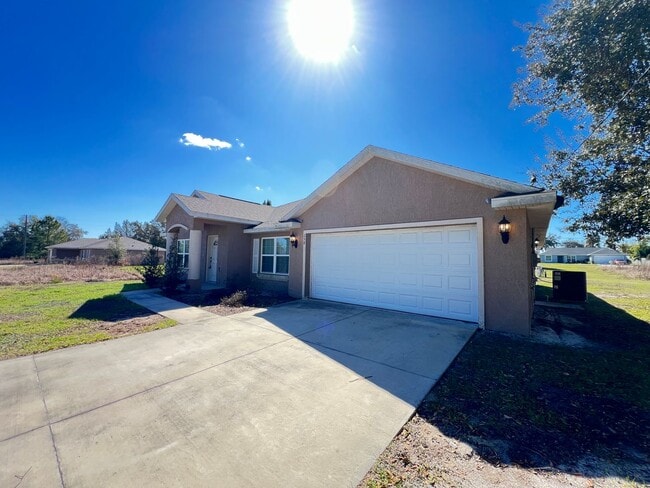 Photo - Beautiful 3 BD/2BA Home in Beautiful Ocklawaha!!!