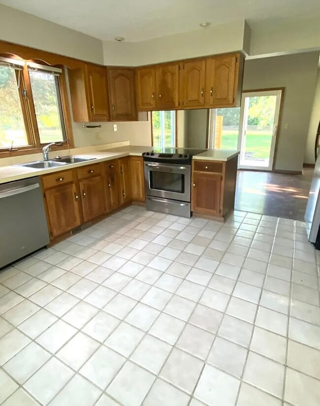 Photo - 3101 E Stoll Rd