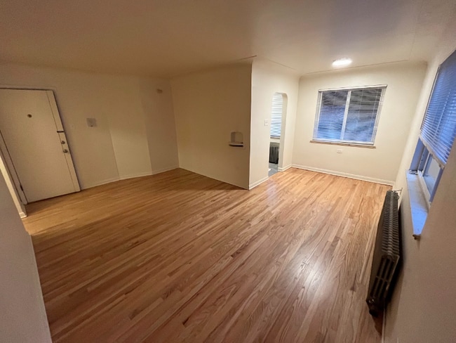 Photo - 1140 N Marion St