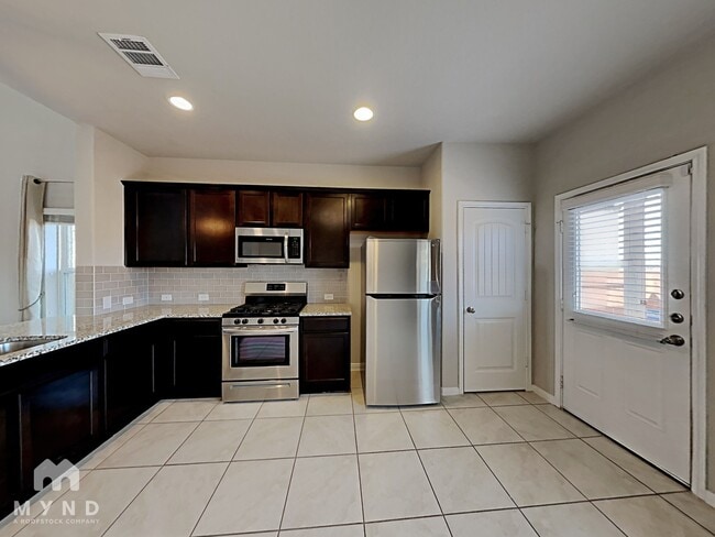 Photo - 1129 La Conterra Blvd