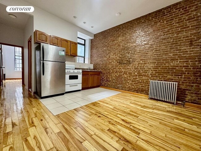 Photo - 420 St Nicholas Ave Apartment