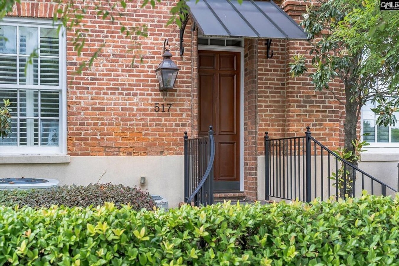 Photo - Luxury downtown living at The Estates on Gervais.