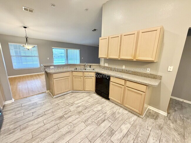 Photo - 3805 Springlake Village Ct