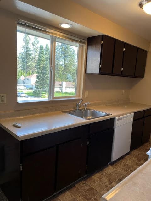 Photo - Brentwood Gardens Apartment Community