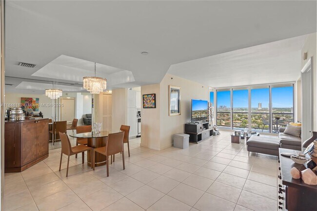 Building Photo - 3598 Yacht Club Dr Unit 1601
