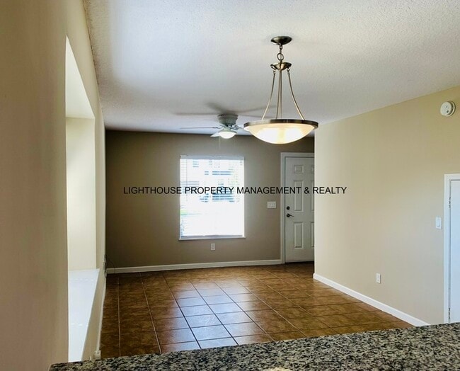 Photo - Renovated 2 Bed/1.5 Bath Jax Beach Townhom...