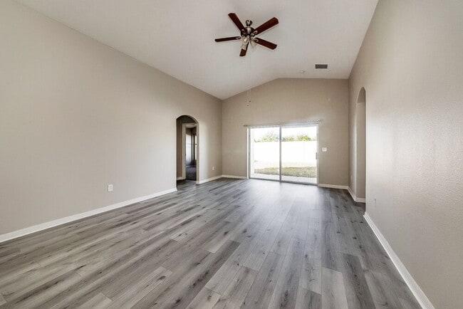 10620 Shady Preserve Dr