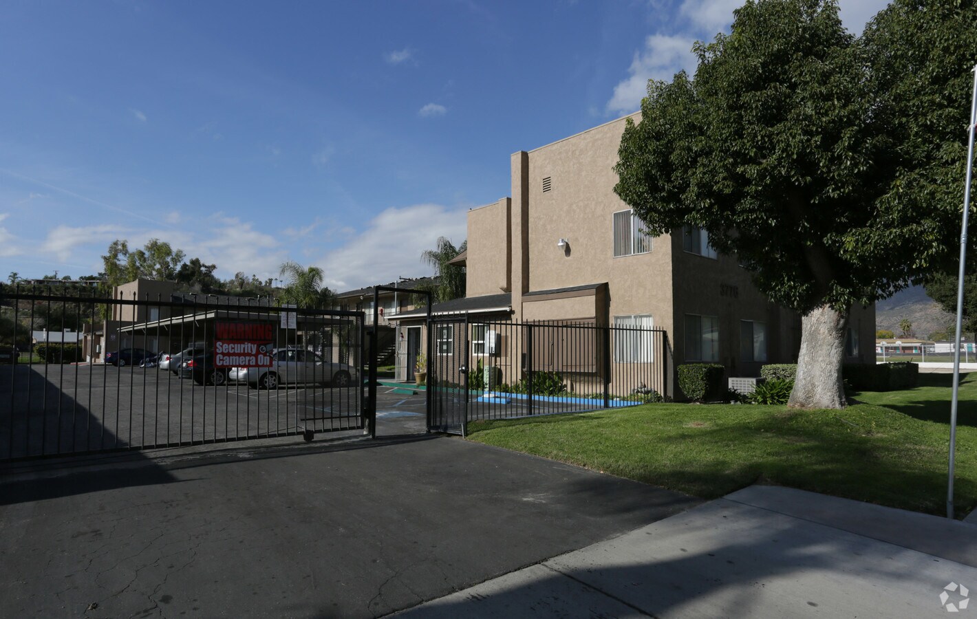 Avalon Court - Avalon Court Apartments