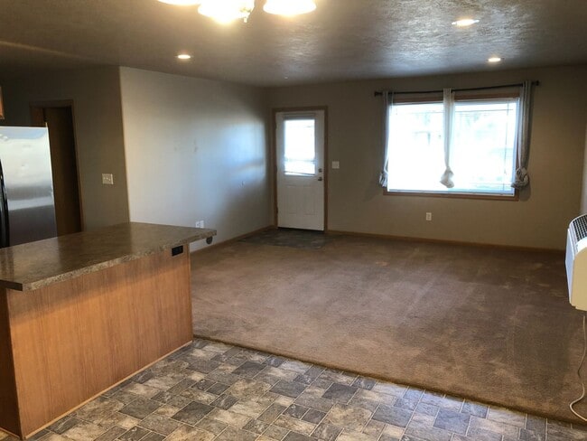 Photo - 415 3rd Ave NW Unit A