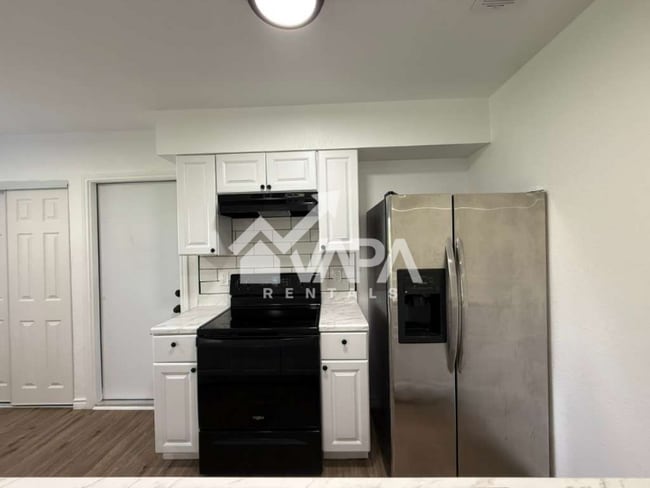 Photo - 4422 Desert View Dr