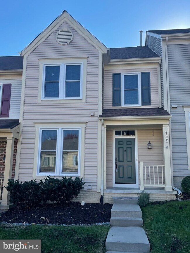 Photo - 4221 Devonwood Way