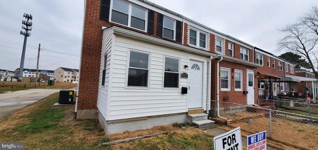 Photo - 4001 St Augustine Ln Townhome