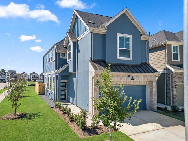 Building Photo - Park Hill Court, Stafford, TX 77477 - 3 BR 2.5 BA single-family home