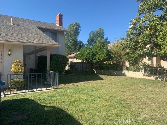 Photo - 26052 Hinckley St