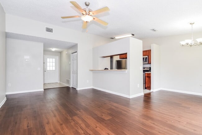 Photo - 4059 Forecast Dr