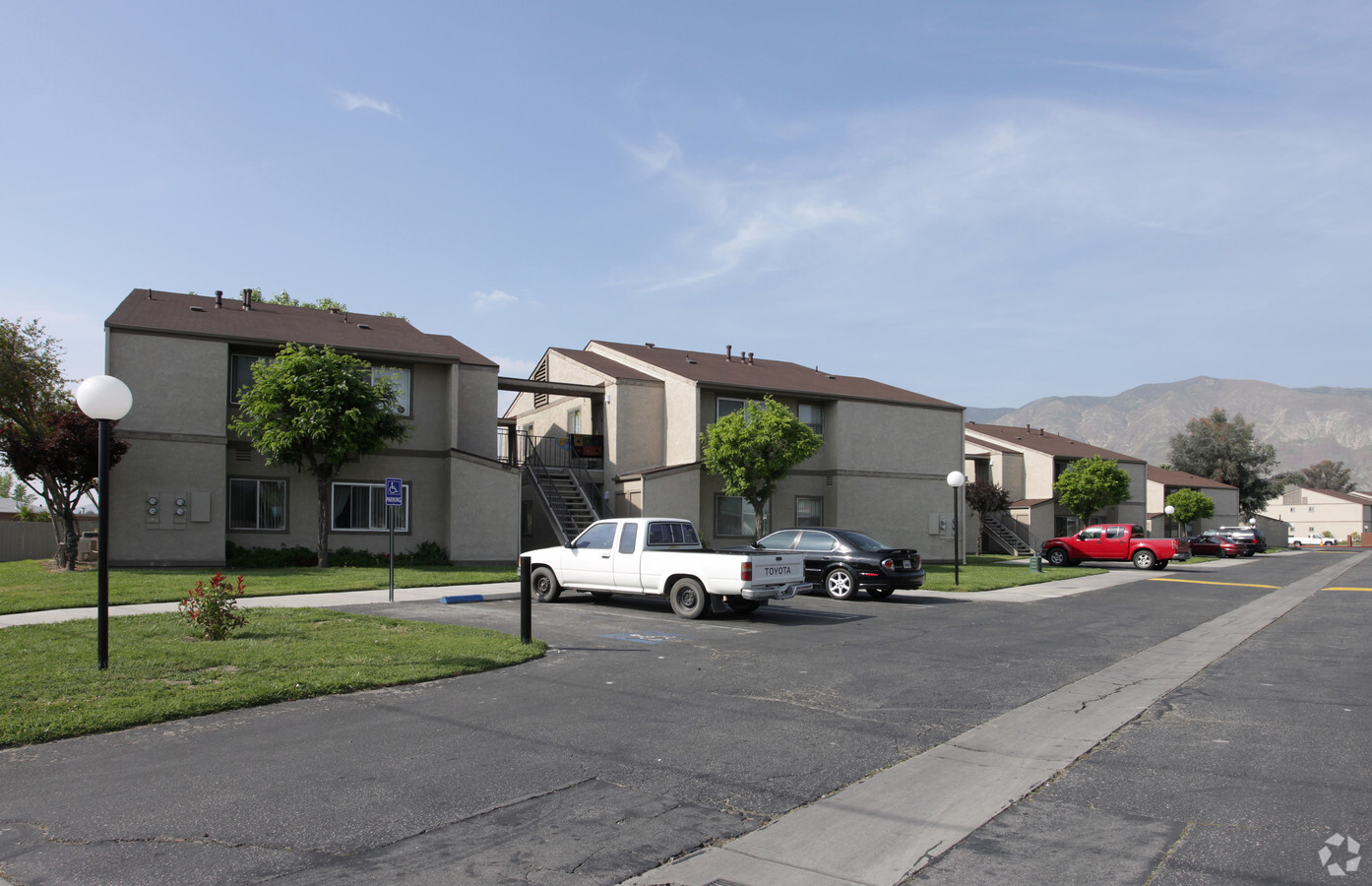 Manzanita Gardens Apartments - Manzanita Gardens Apartments