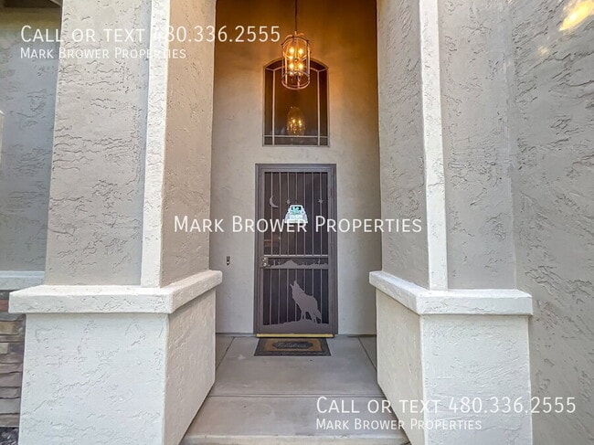 Photo - 380 W. Roadrunner Dr.