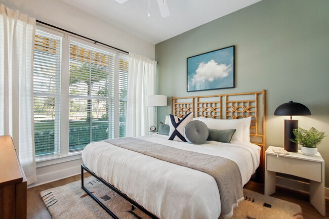 Photo - NOVEL Parkway by Crescent Communities