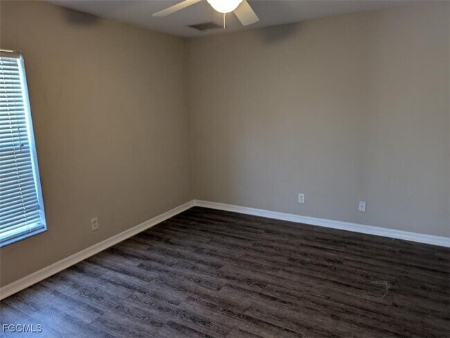 Photo - 1502 SW 43rd Ln