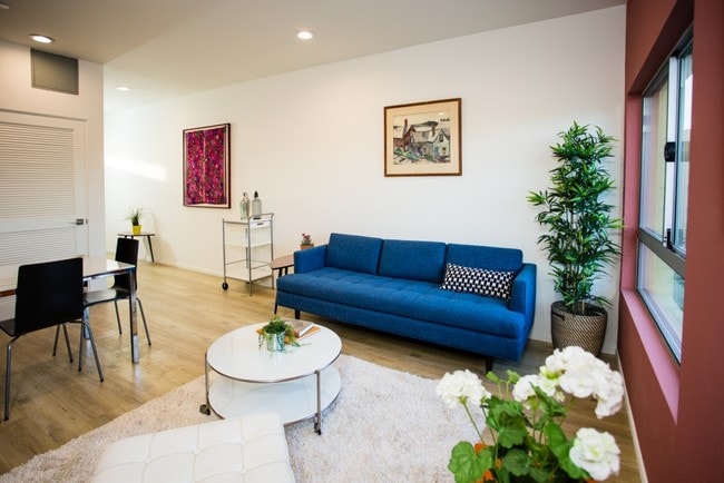 Echo Designer Loft Apartments - Echo Designer Loft Apartments