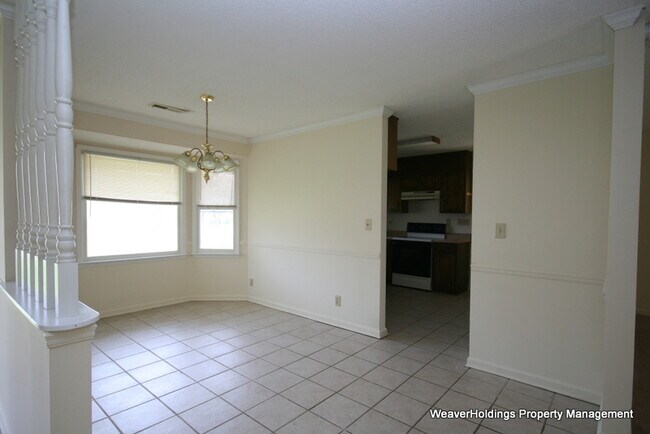 Photo - 1503 Cobblestone Cir SE Casa