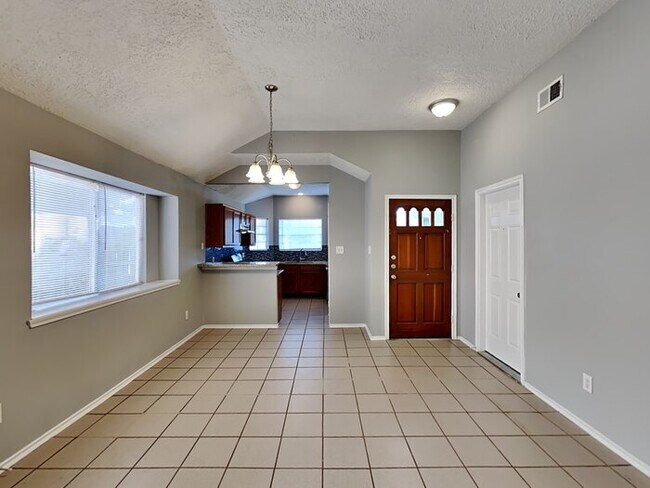 Photo - 5110 Fox Hollow Blvd