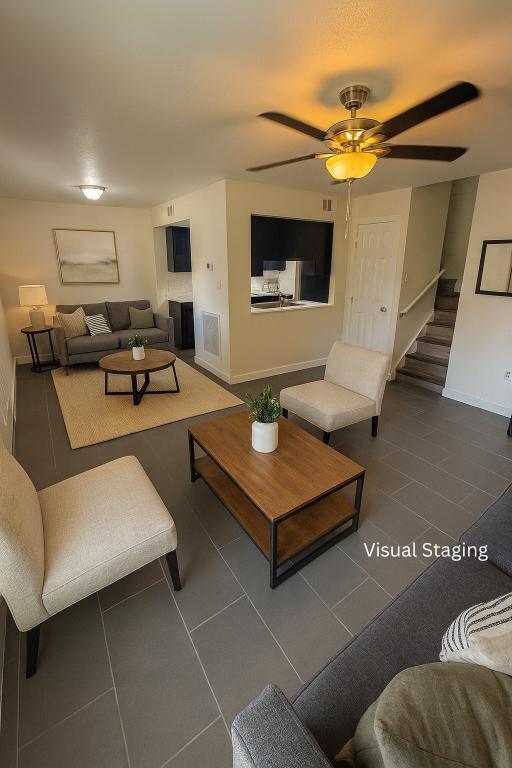 Building Photo - 2 bedroom in PHOENIX AZ 85051 Rental