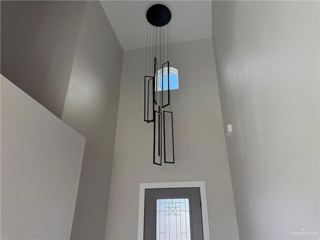 Photo - 2206 Corales St