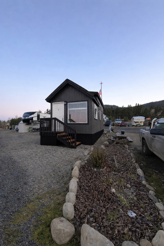 Photo - Island View Rv LLC