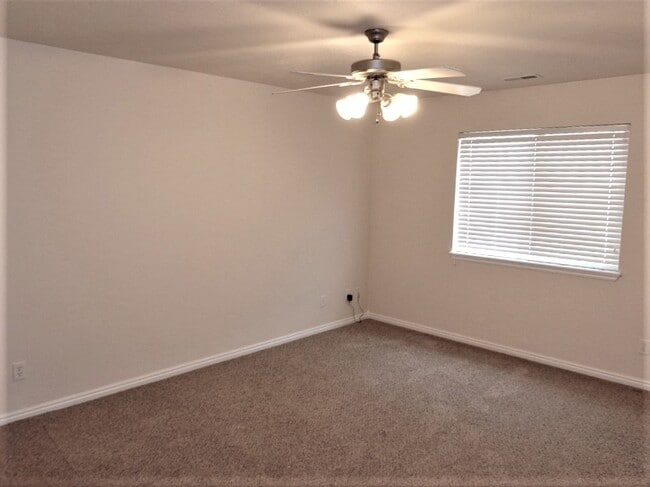 Photo - 196 Sam Gates Rd