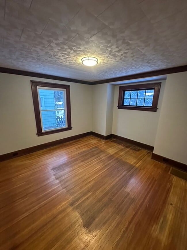 Photo - 93 Tryon Park