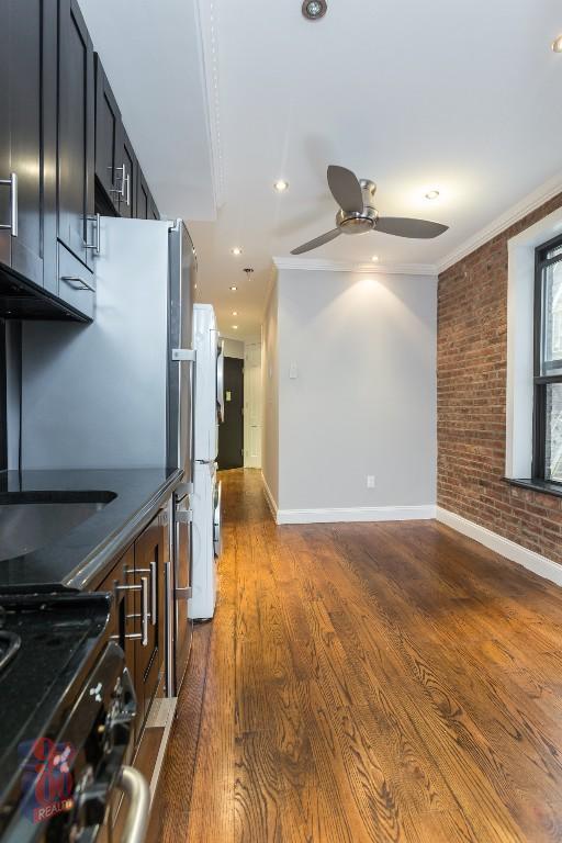Building Photo - 72 W 108th St